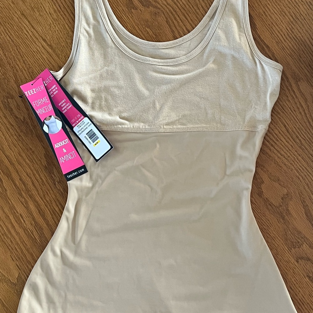 Teez-Her shaper tank